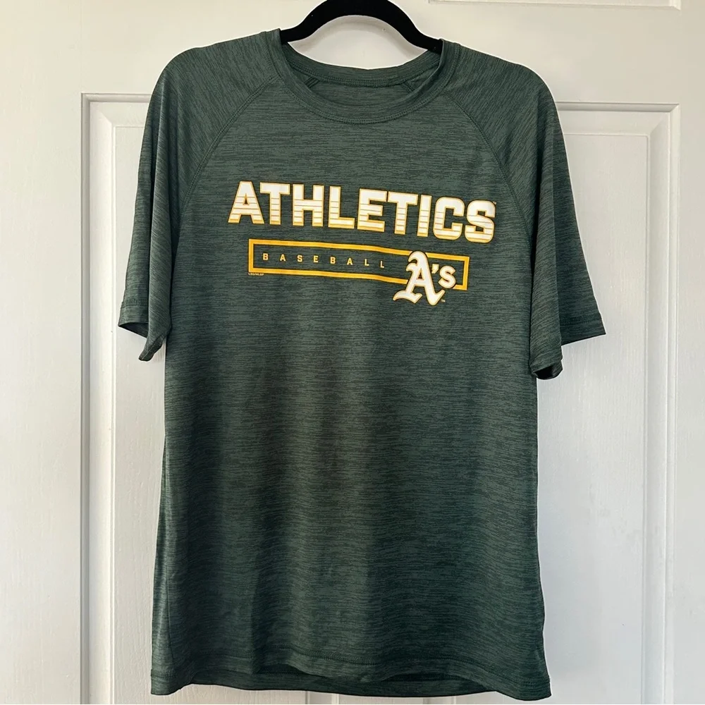 MLB Oakland A’s Athletic T-Shirt Men’s M |  Dri-Fit Style Workout Top - Picture 4 of 5
